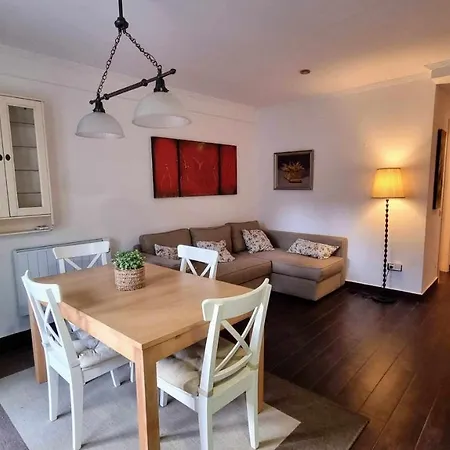 Apartamento El Abeto Azul * Posada De Llanes