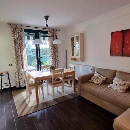 Apartamento El Abeto Azul * Posada De Llanes