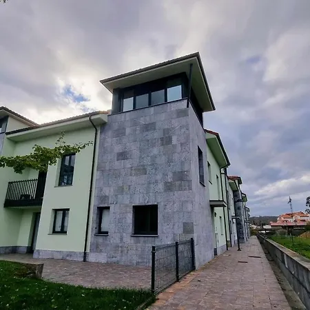 Apartamento El Abeto Azul * Posada De Llanes